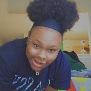 Meet your Posher, Jaela